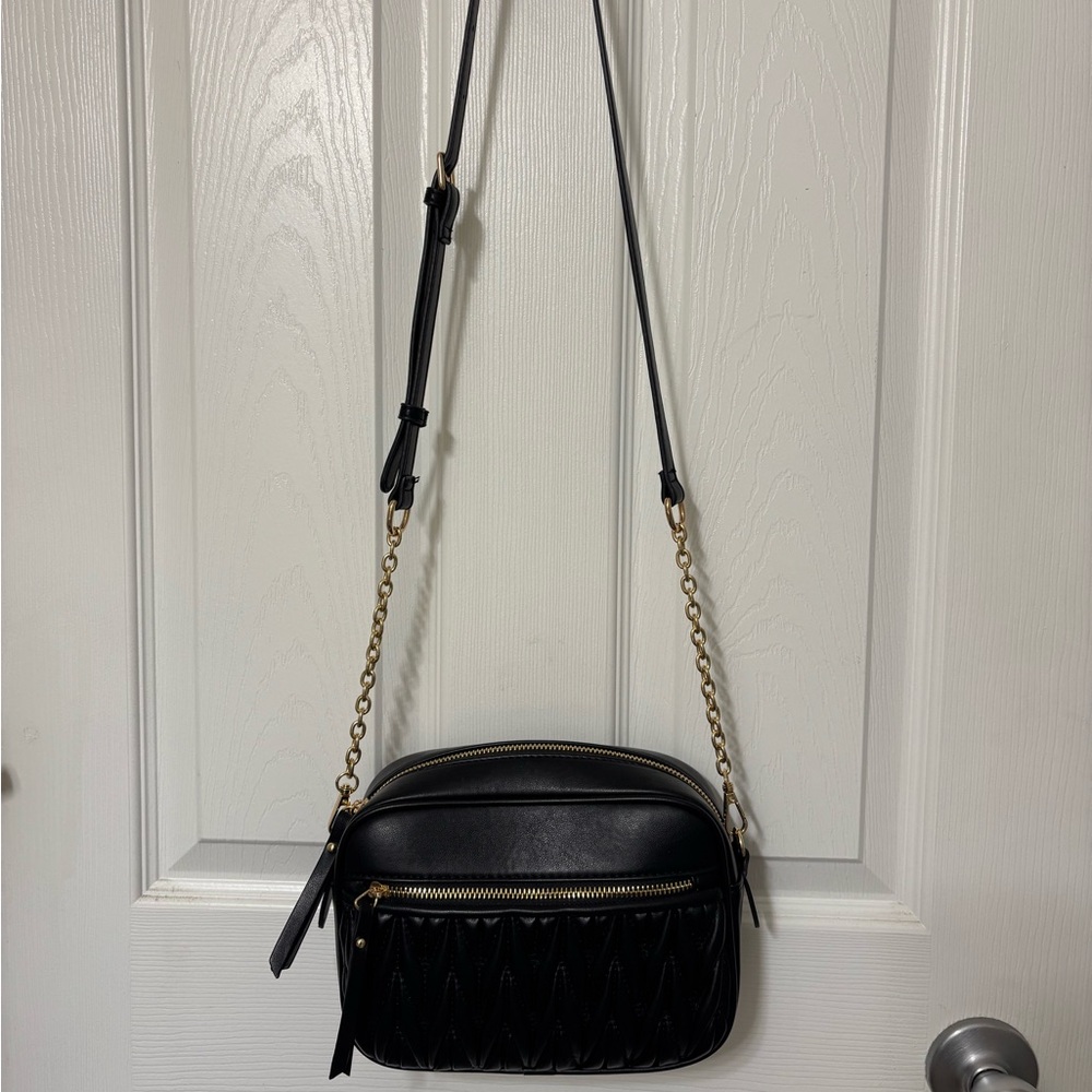 Falls Creek black crossbody purse